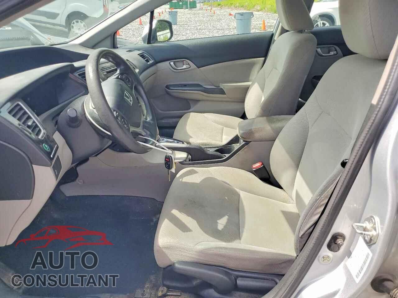 HONDA CIVIC 2013 - 2HGFB2F56DH511492