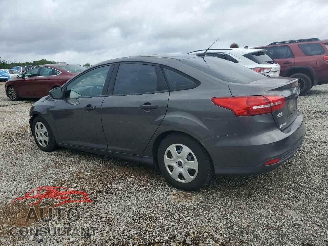 FORD FOCUS 2015 - 1FADP3E29FL381868