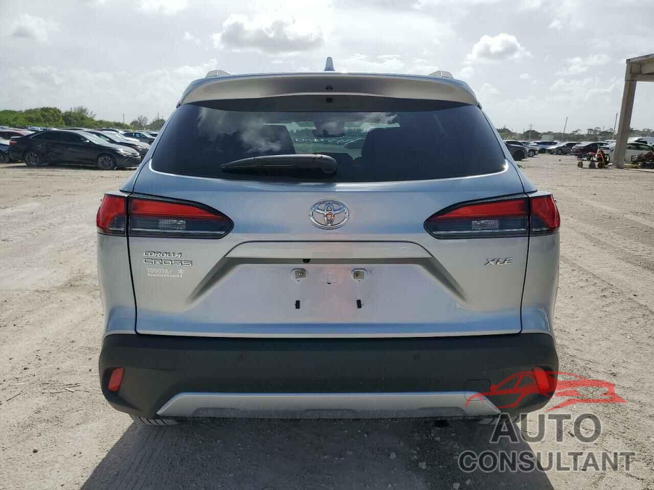 TOYOTA COROLLA CR 2023 - 7MUDAAAG9PV071789