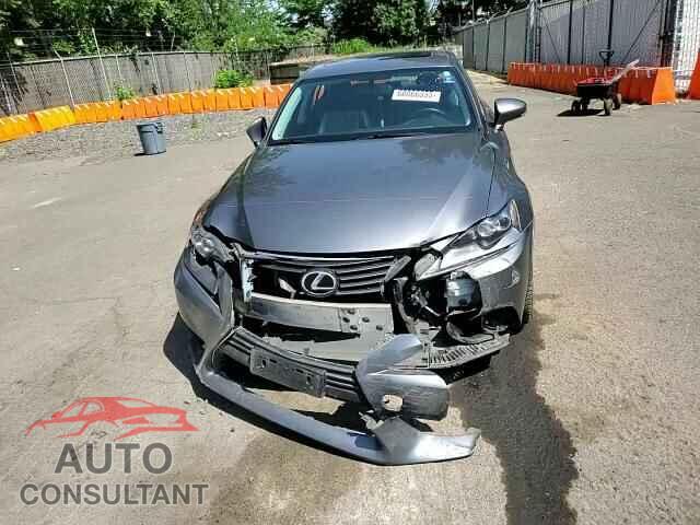 LEXUS IS 2014 - JTHCF1D22E5015492