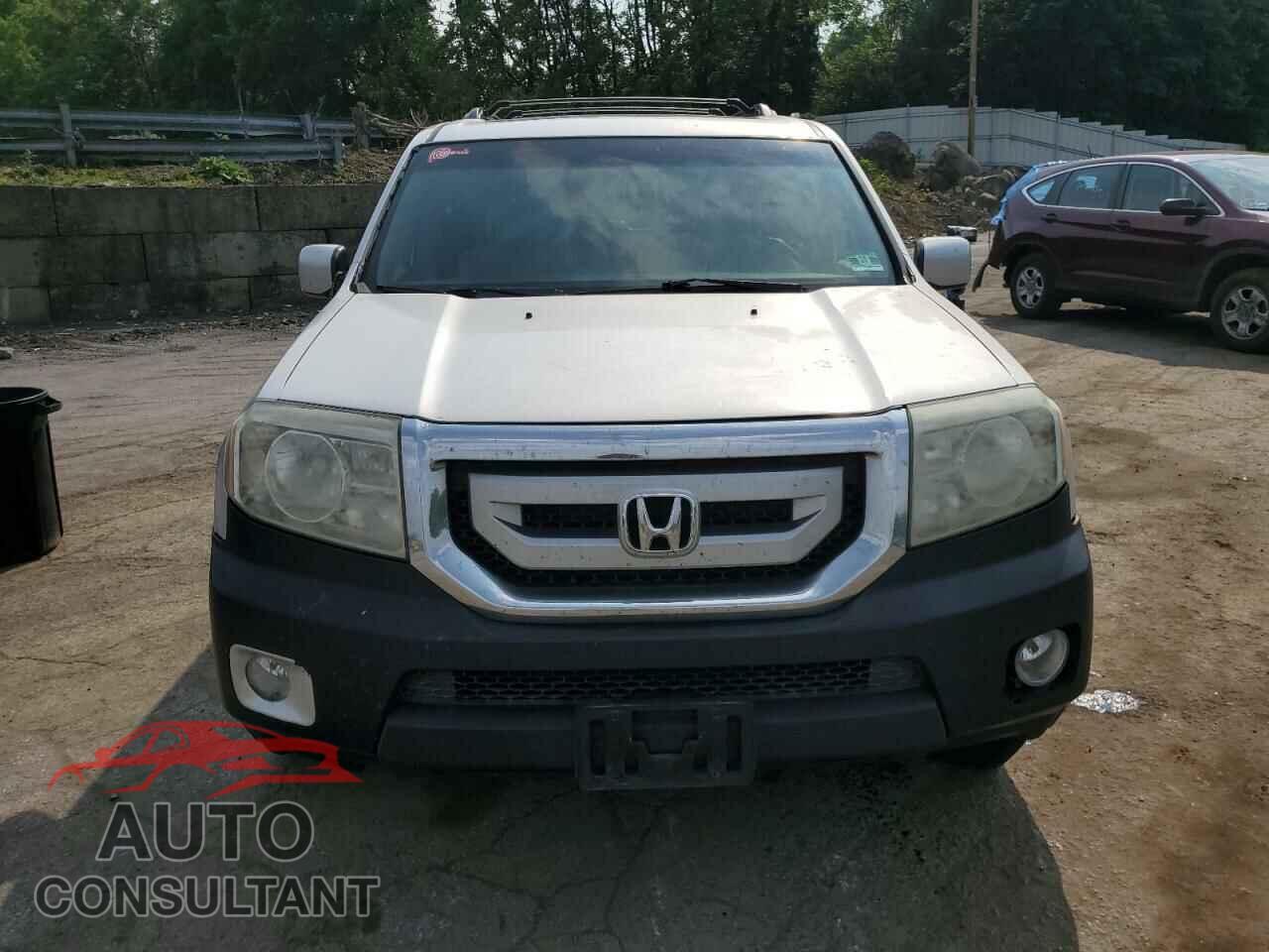 HONDA PILOT 2009 - 5FNYF48659B018588