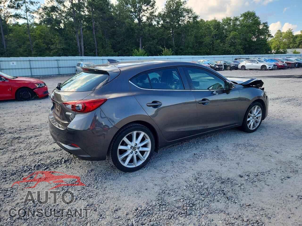 MAZDA 3 2017 - 3MZBN1M37HM130187