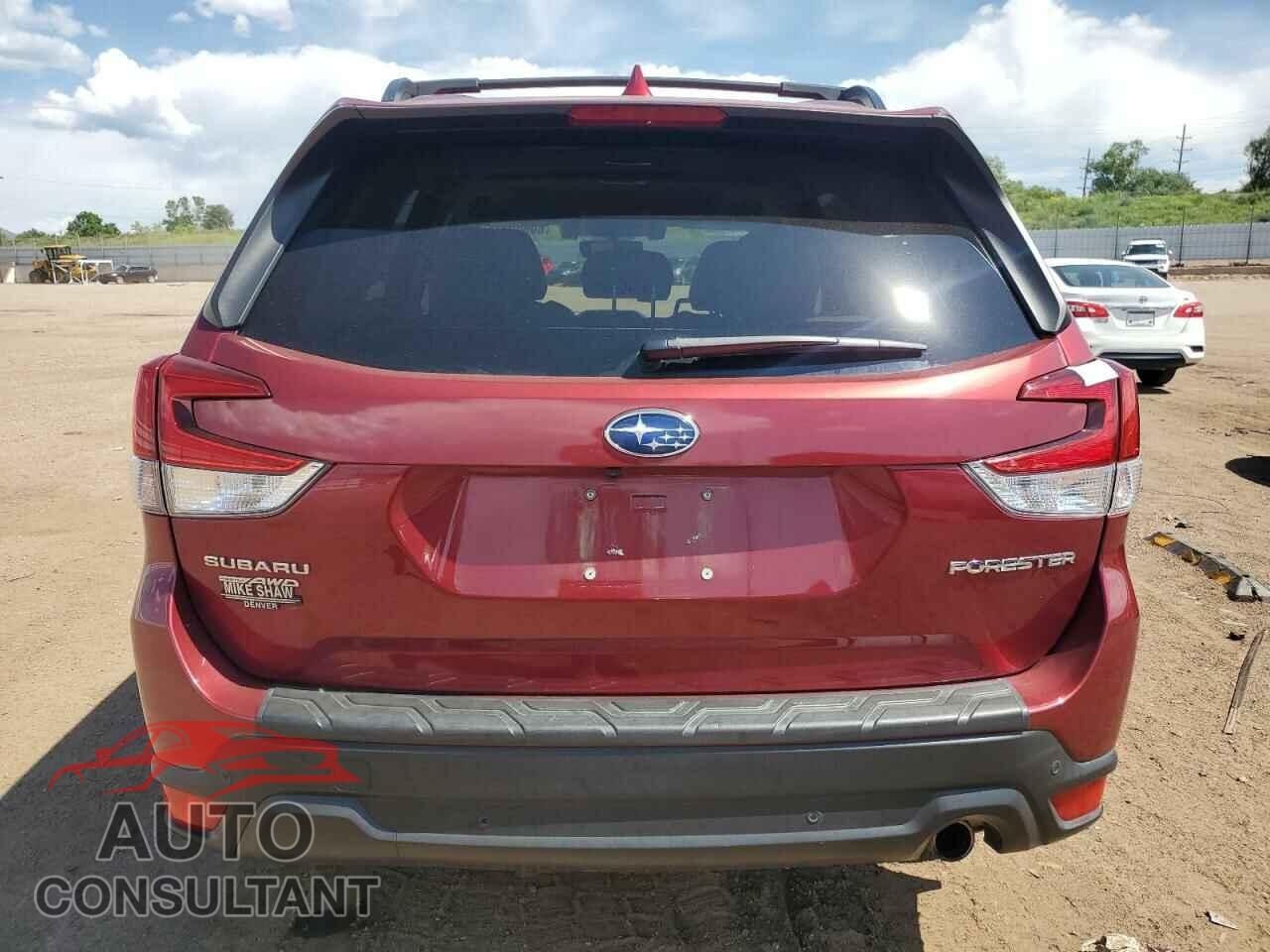 SUBARU FORESTER 2019 - JF2SKAUC0KH537793
