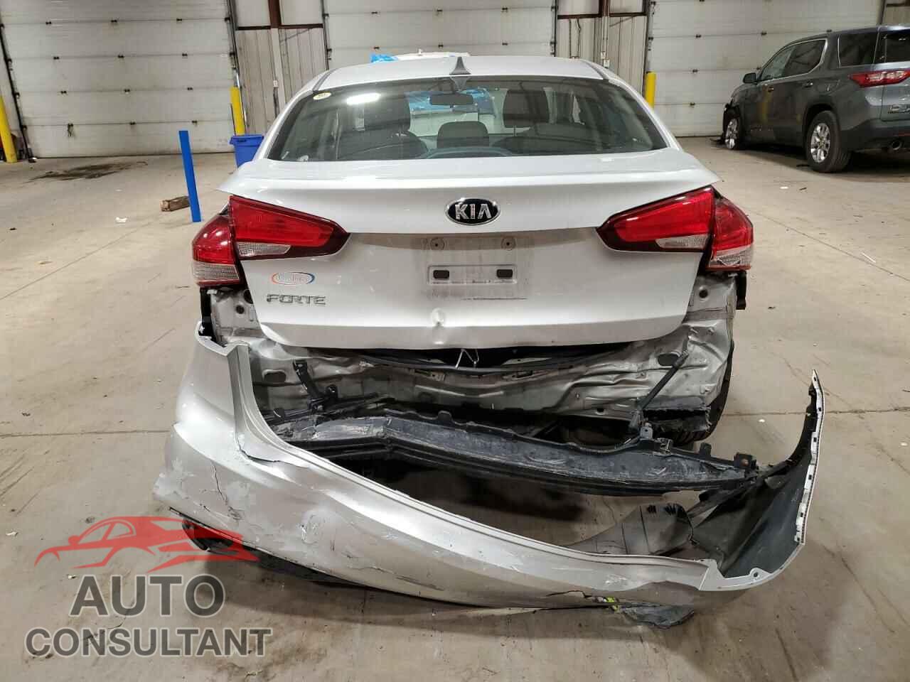 KIA FORTE 2017 - 3KPFK4A71HE128953