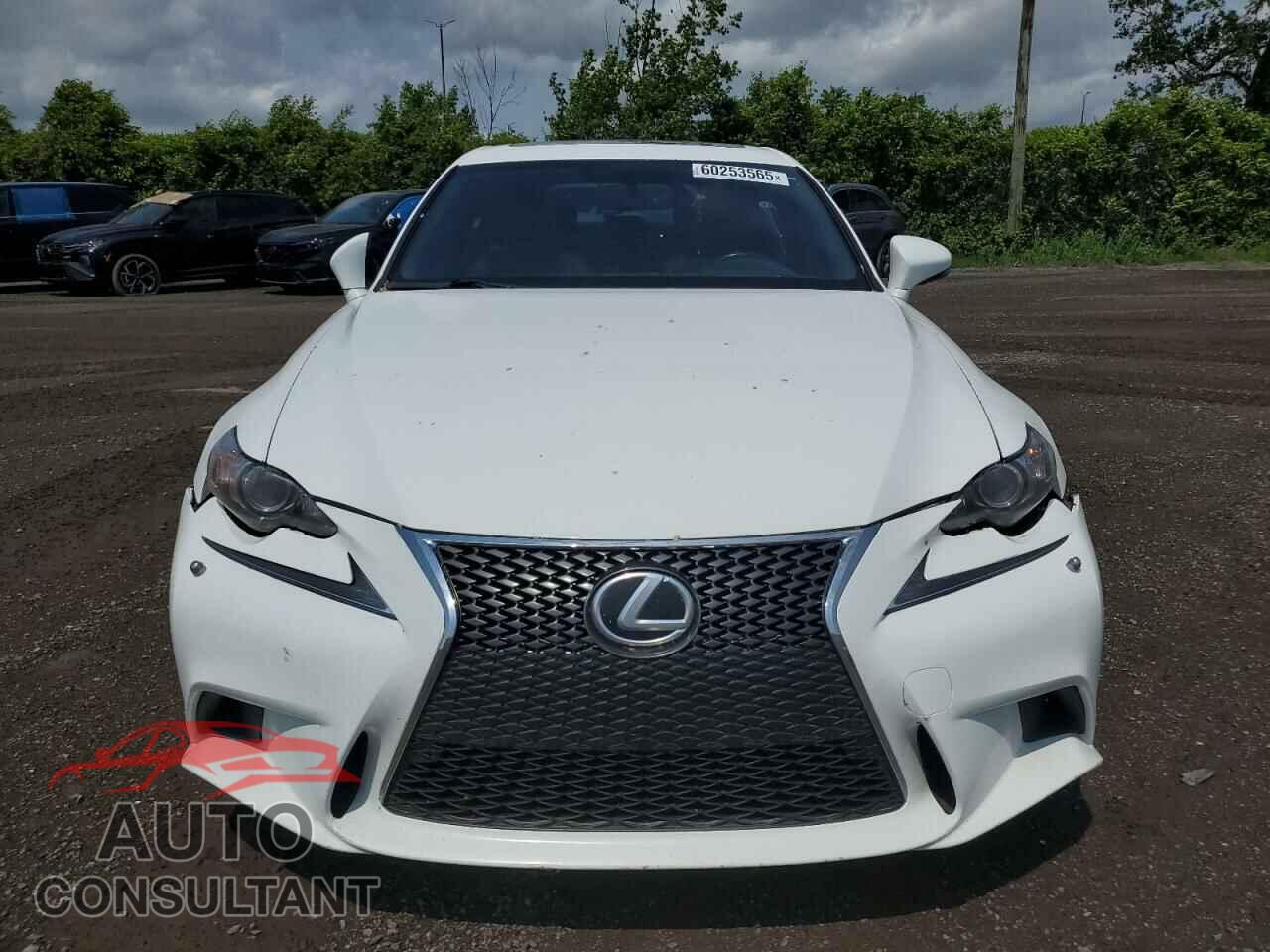 LEXUS IS 2014 - JTHCF1D27E5010658