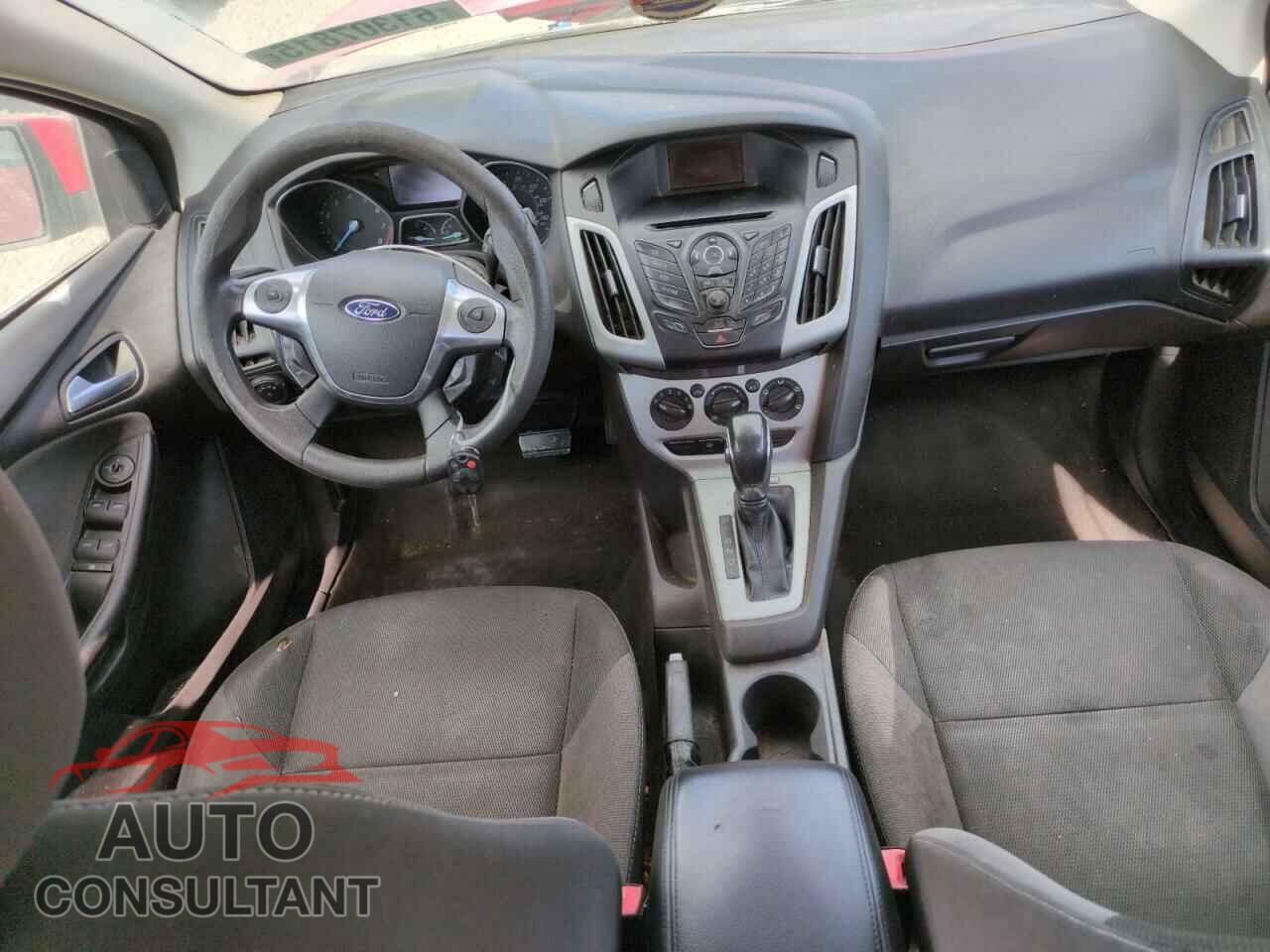 FORD FOCUS 2013 - 1FADP3F2XDL171100