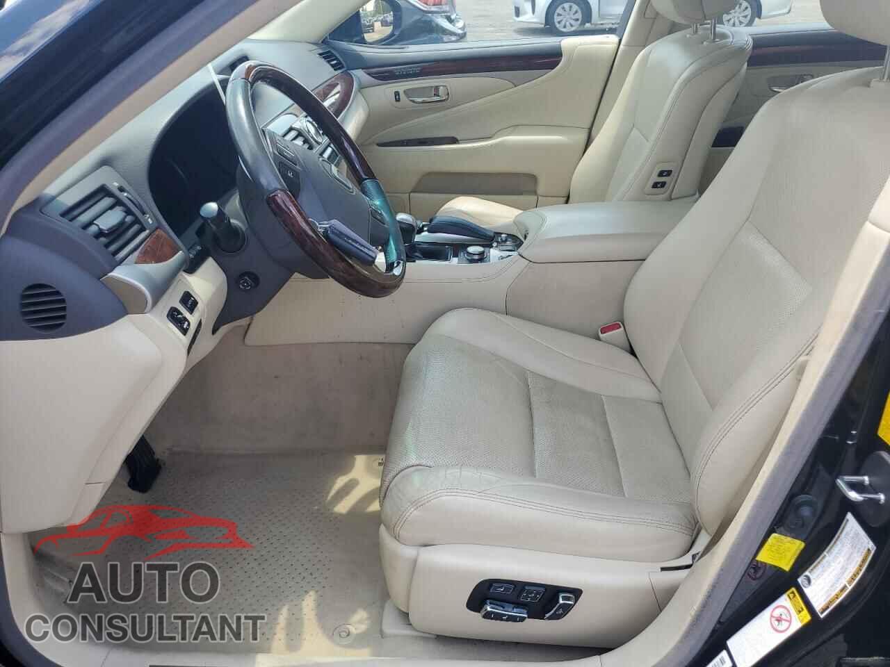LEXUS LS460 2013 - JTHBL5EF5D5124668
