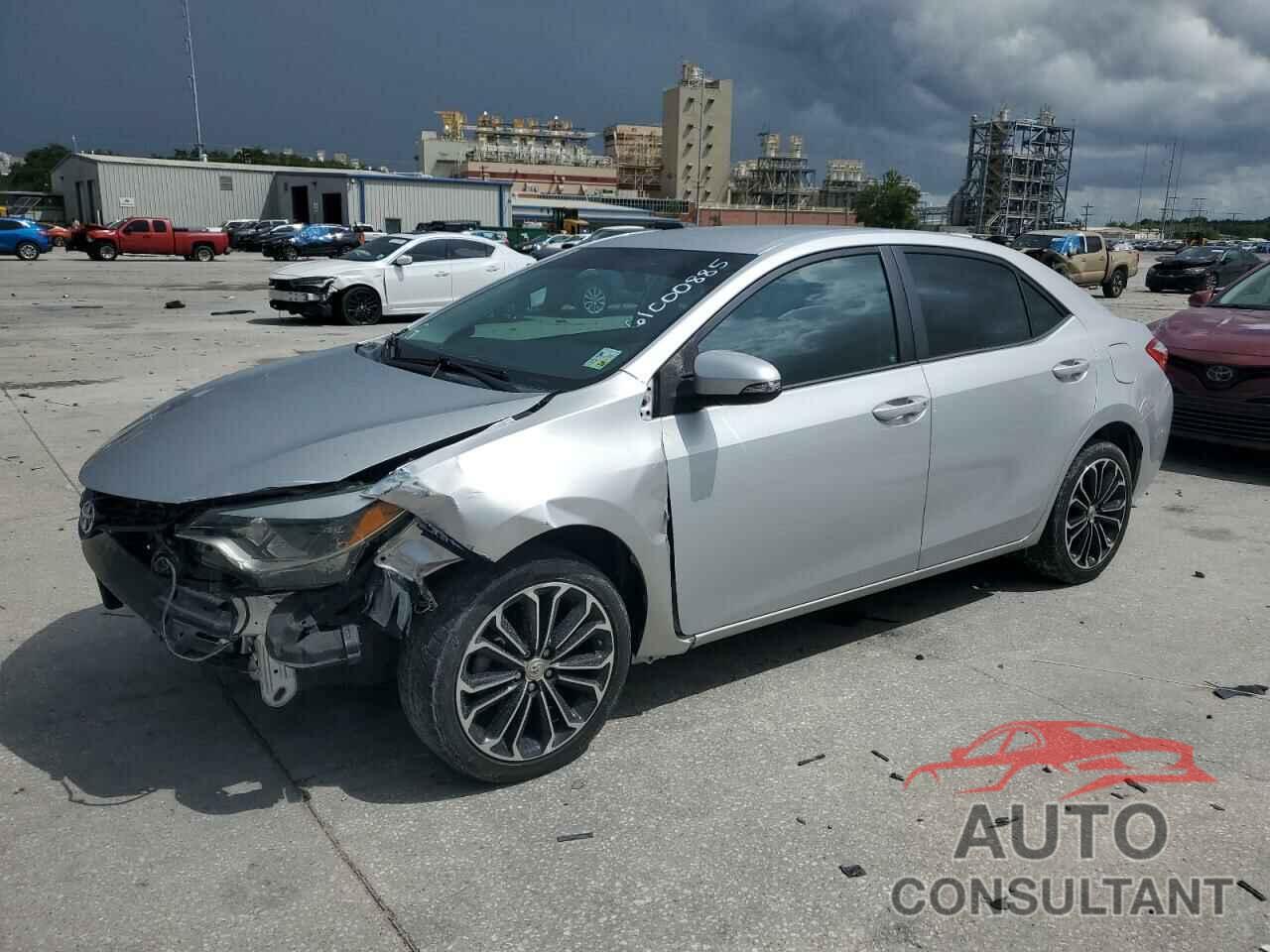 TOYOTA COROLLA 2015 - 5YFBURHE5FP319331