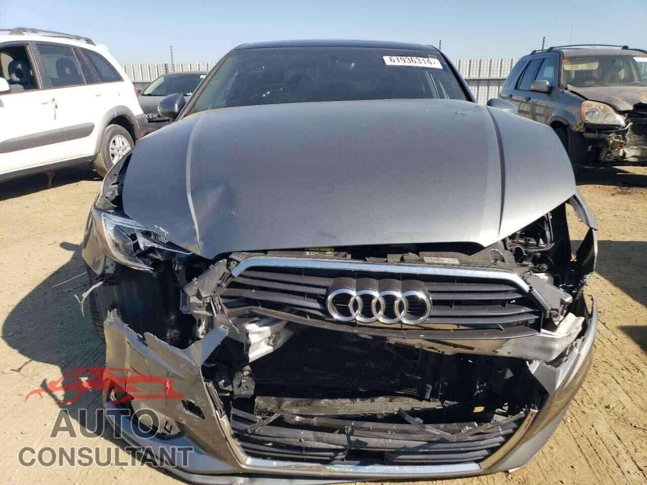 AUDI A3 2018 - WAUAUGFF7J1070357
