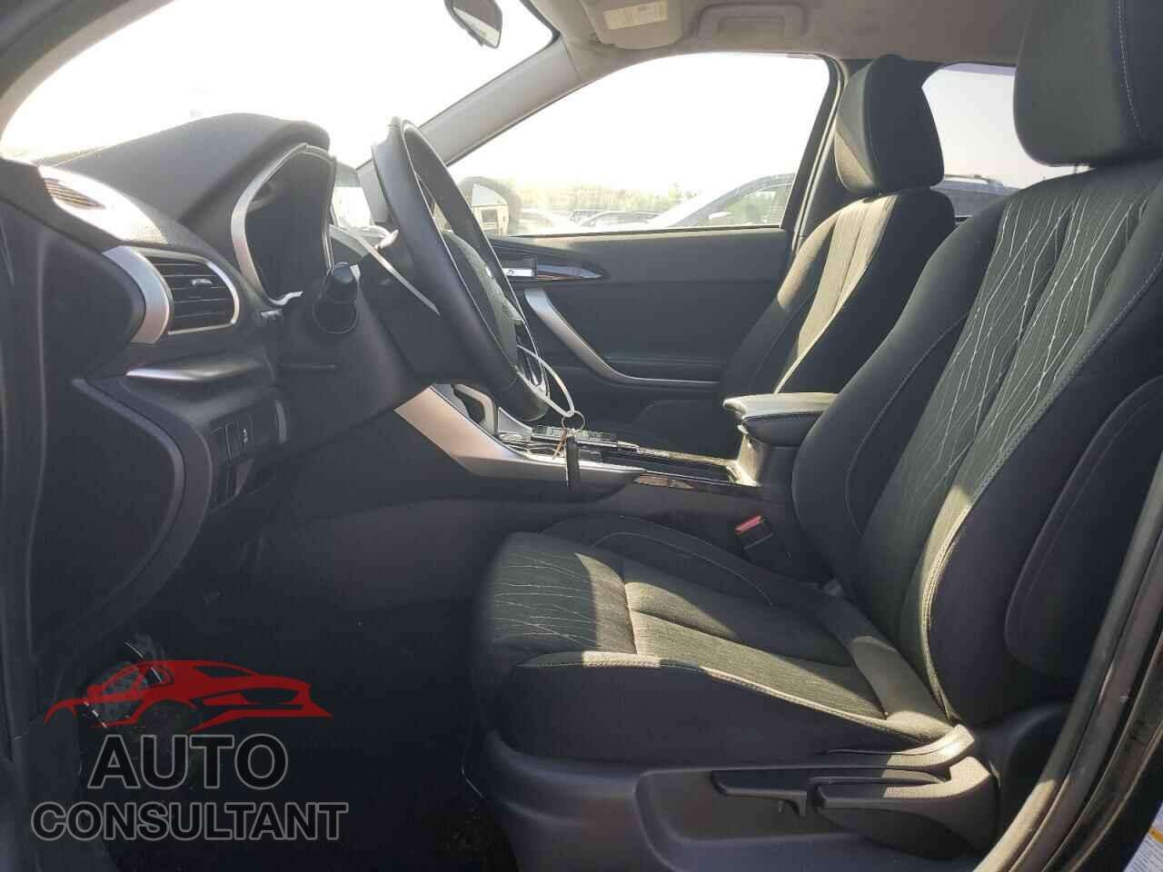 MITSUBISHI ECLIPSE 2018 - JA4AT5AA9JZ069888