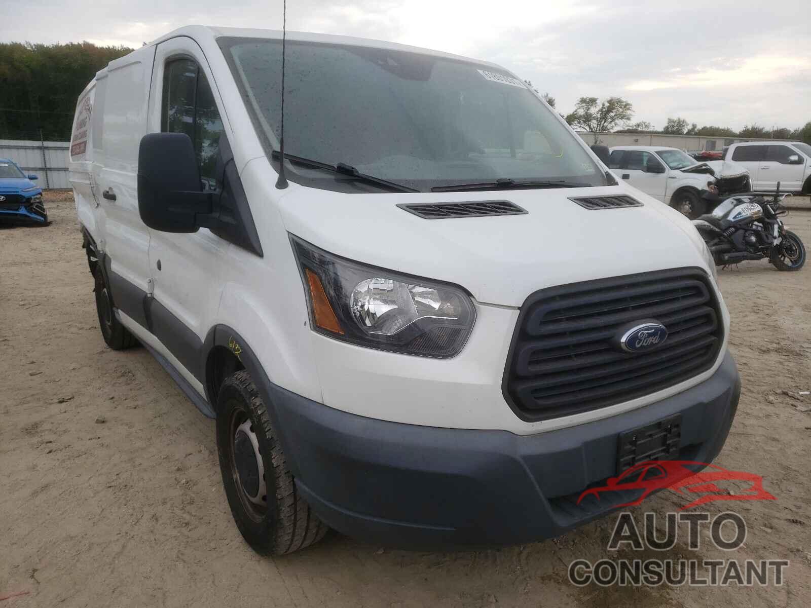 FORD TRANSIT CO 2017 - 1FTYE1ZM8HKA22358