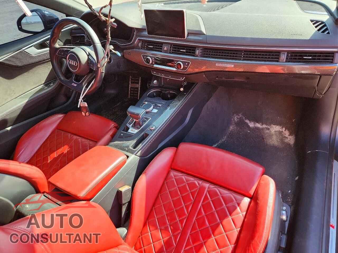 AUDI S5/RS5 2018 - WAUR4AF54JA125273