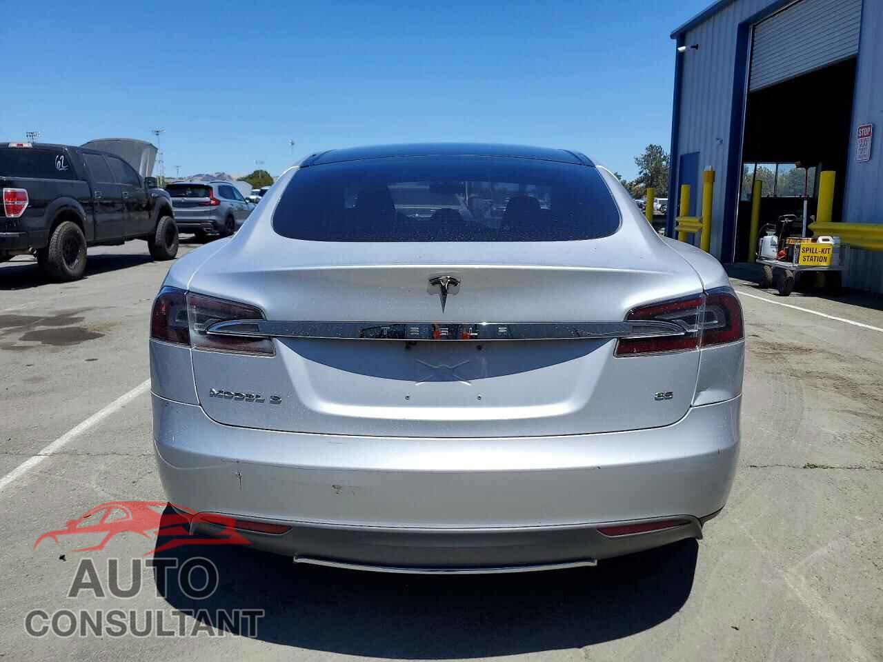 TESLA MODEL S 2013 - 5YJSA1CN3DFP13548