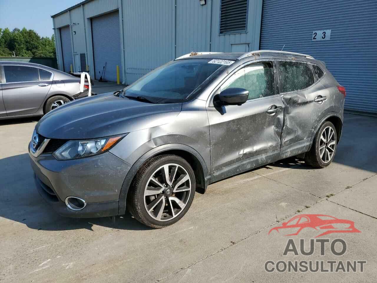 NISSAN ROGUE 2017 - JN1BJ1CP9HW014107