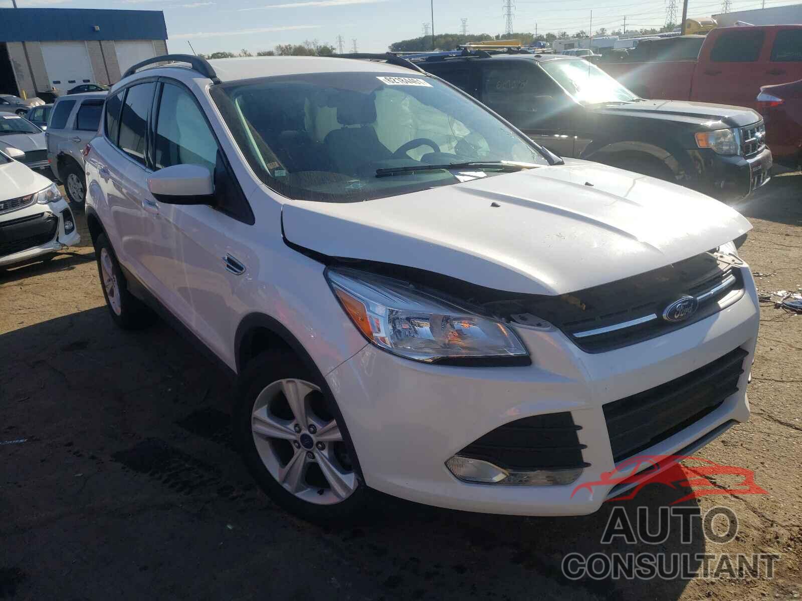 FORD ESCAPE 2016 - 1FMCU0GX2GUC87344