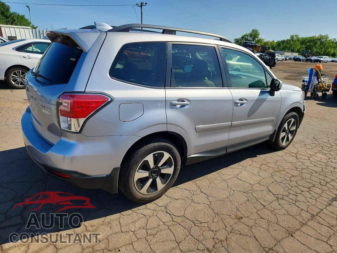 SUBARU FORESTER 2017 - JF2SJAEC5HH422732