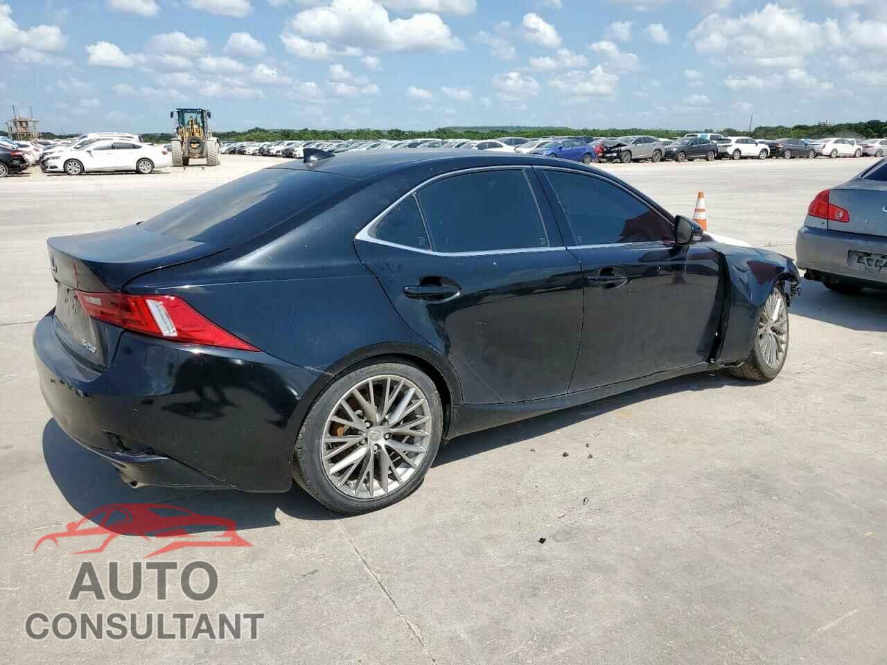 LEXUS IS 2015 - JTHBF1D27F5073224