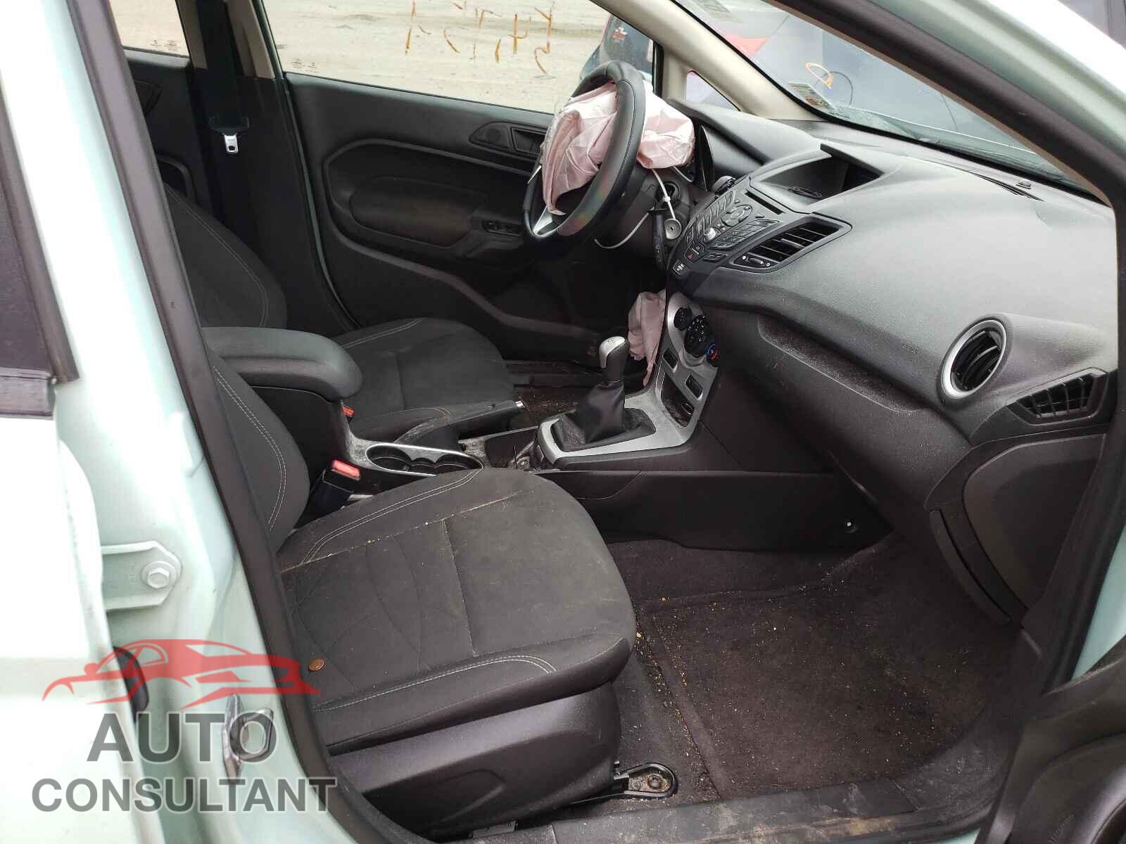 FORD FIESTA 2017 - 3FADP4EJ4HM125734