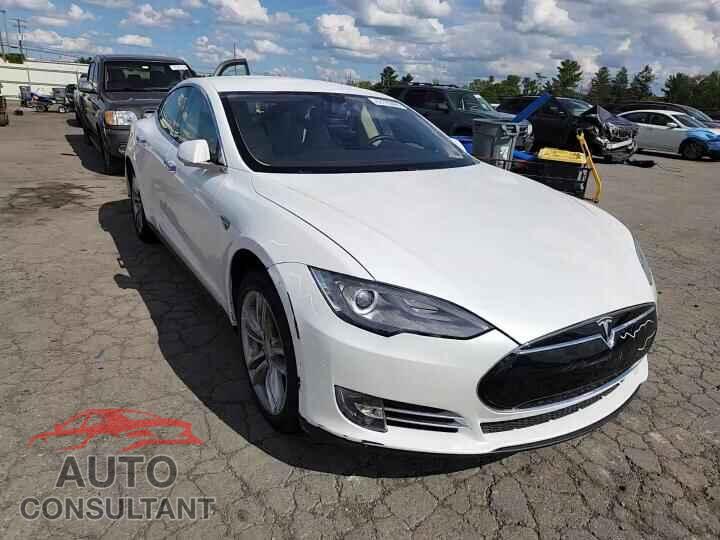 TESLA MODEL S 2013 - 5YJSA1CG3DFP03636