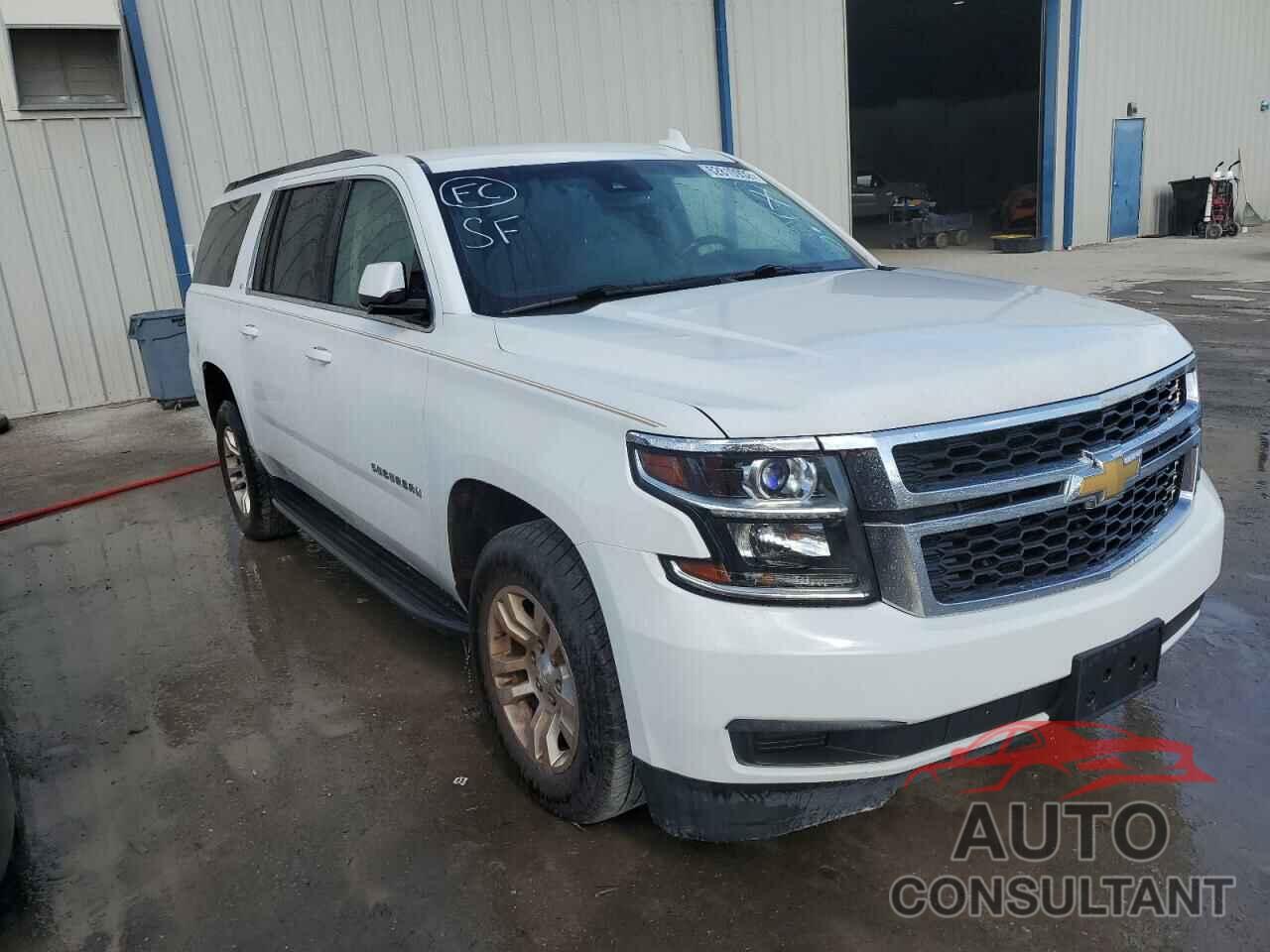 CHEVROLET SUBURBAN 2017 - 1GNSCHKC5HR180368