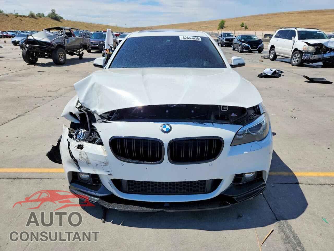 BMW 5 SERIES 2015 - WBA5B1C55FD919052