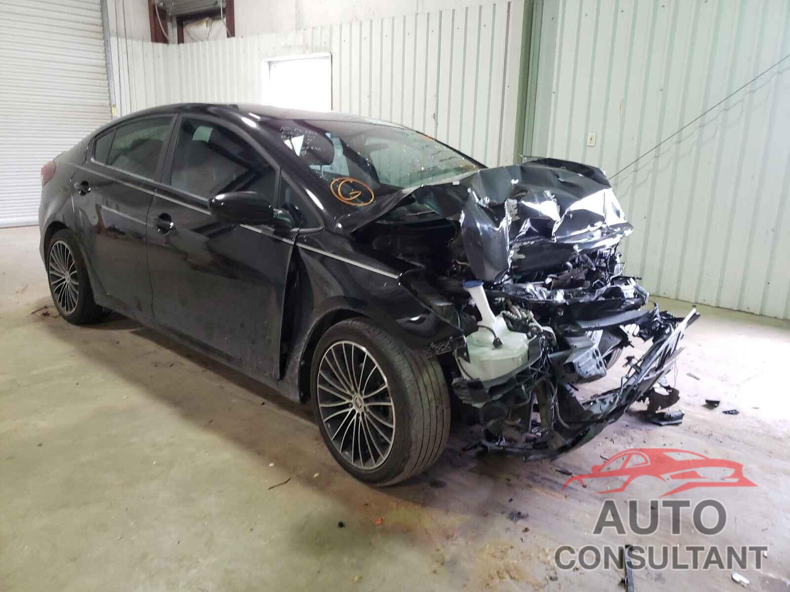 KIA FORTE 2018 - 3KPFK4A74JE170457