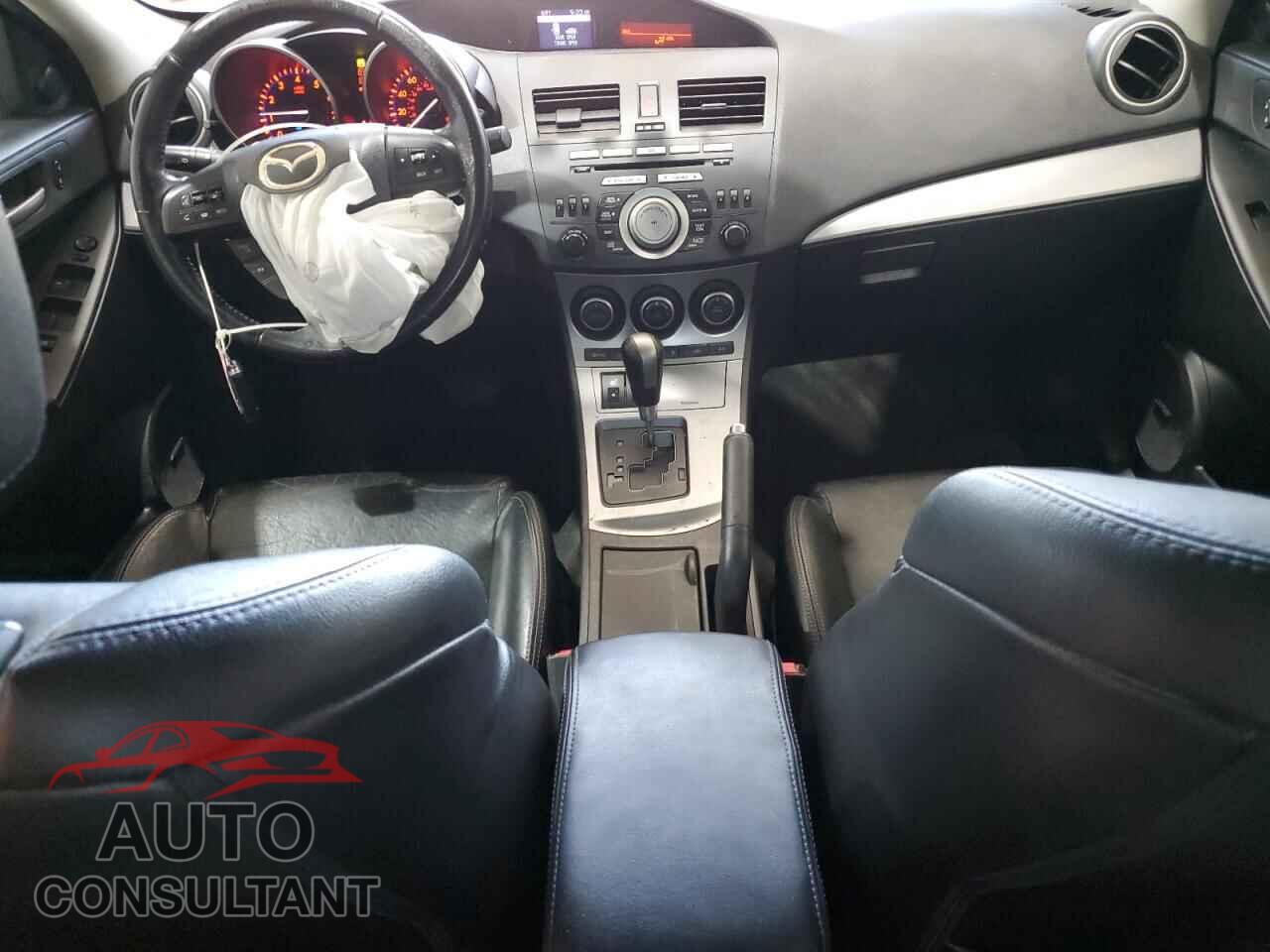 MAZDA MAZDA3 2011 - JM1BL1W61B1386393