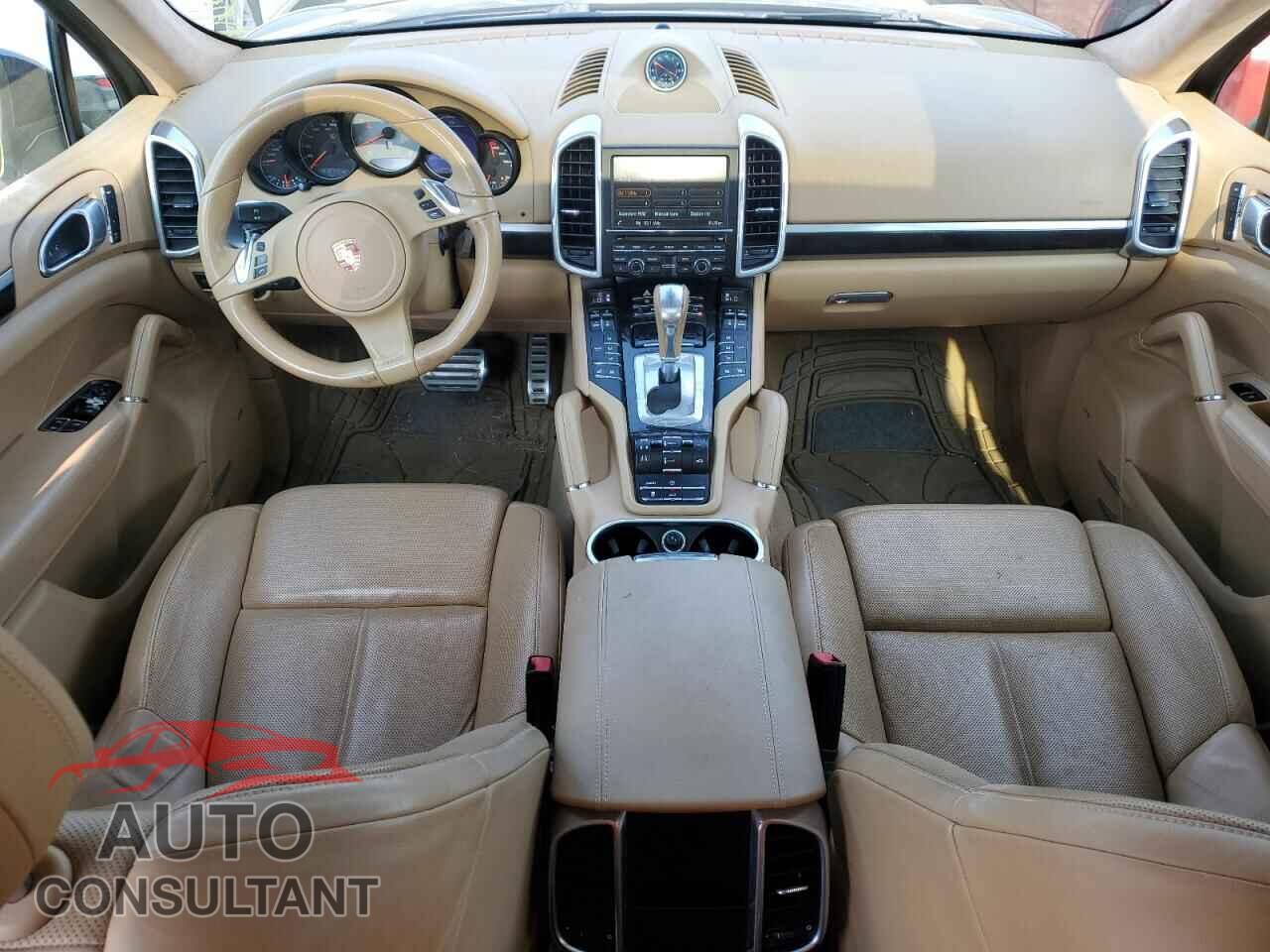 PORSCHE CAYENNE 2013 - WP1AD2A23DLA79929