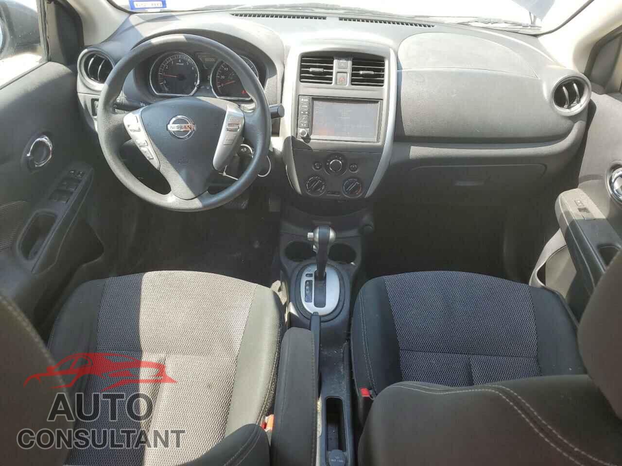 NISSAN VERSA 2019 - 3N1CN7AP3KL862740