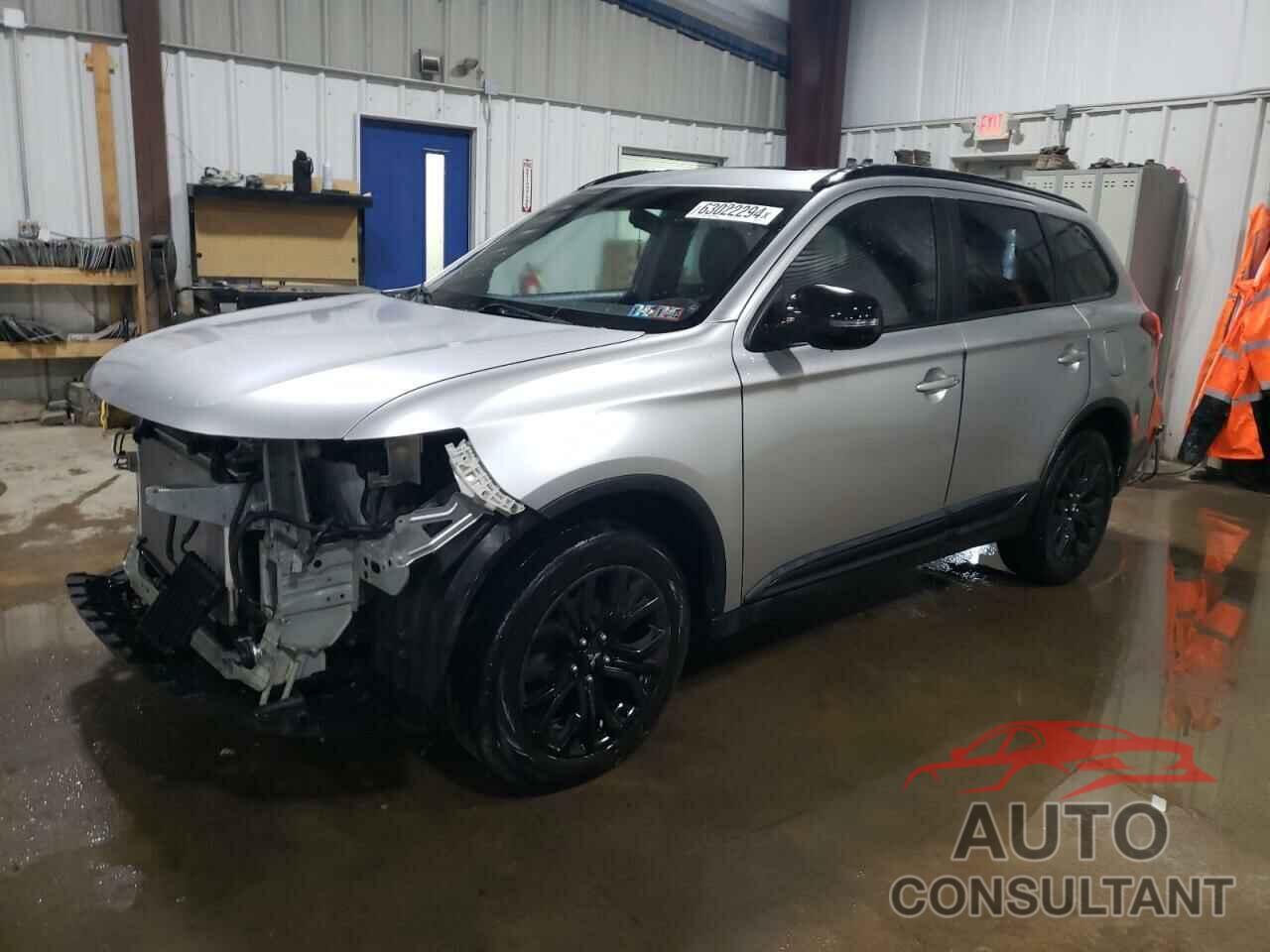 MITSUBISHI OUTLANDER 2018 - JA4AZ3A39JZ025992