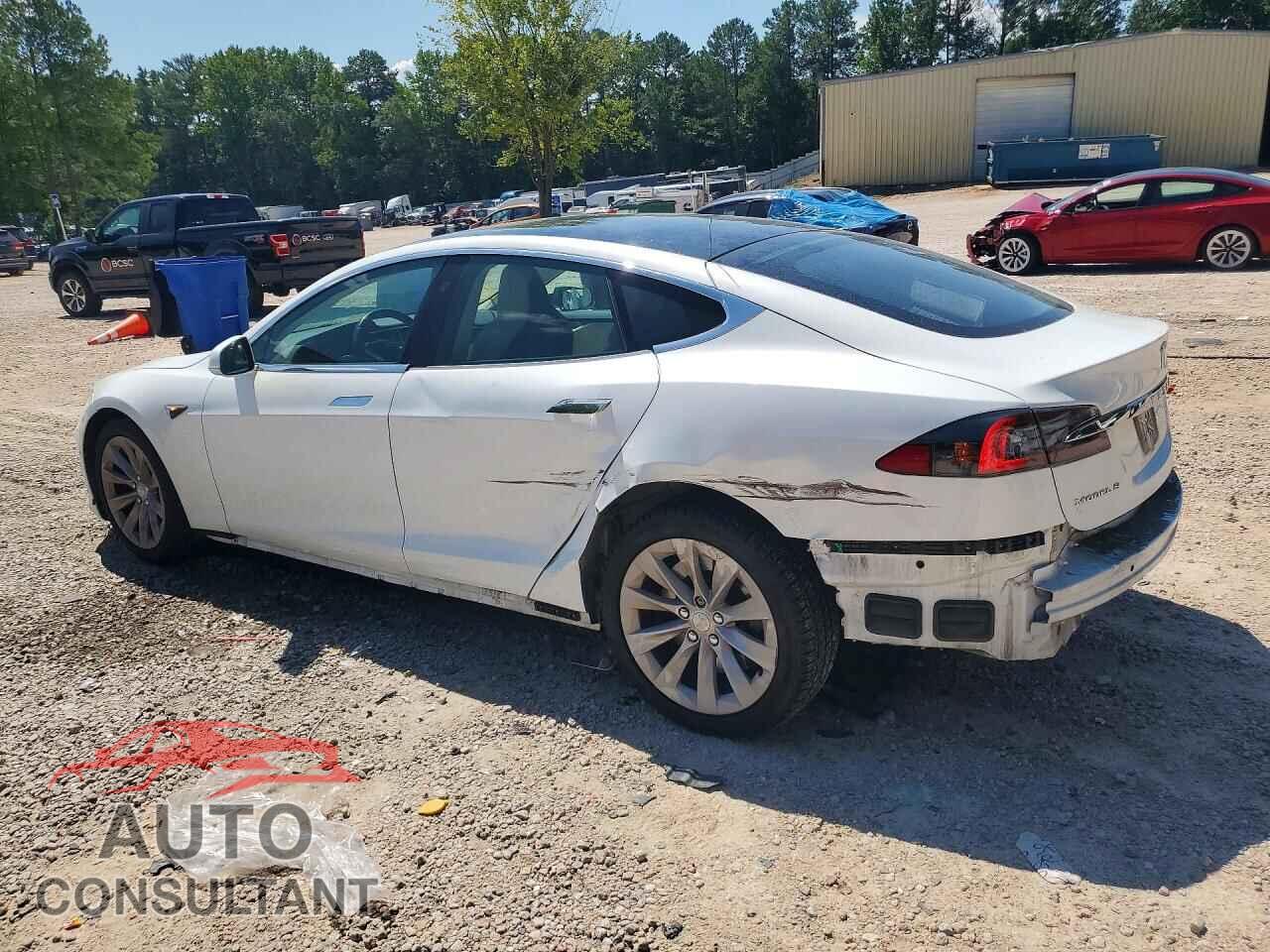 TESLA MODEL S 2018 - 5YJSA1E24JF252407
