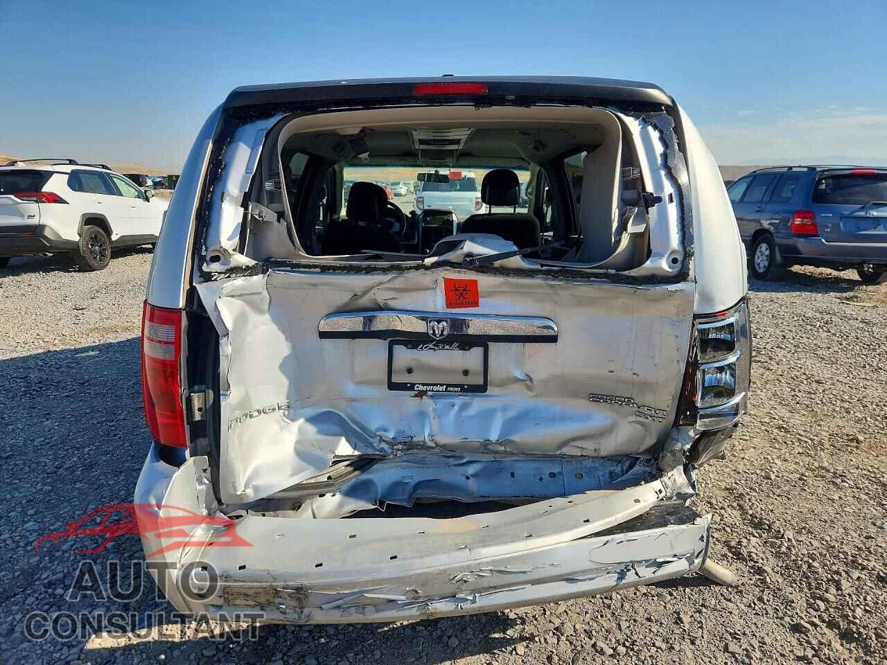DODGE CARAVAN 2010 - 2D4RN5D16AR458595