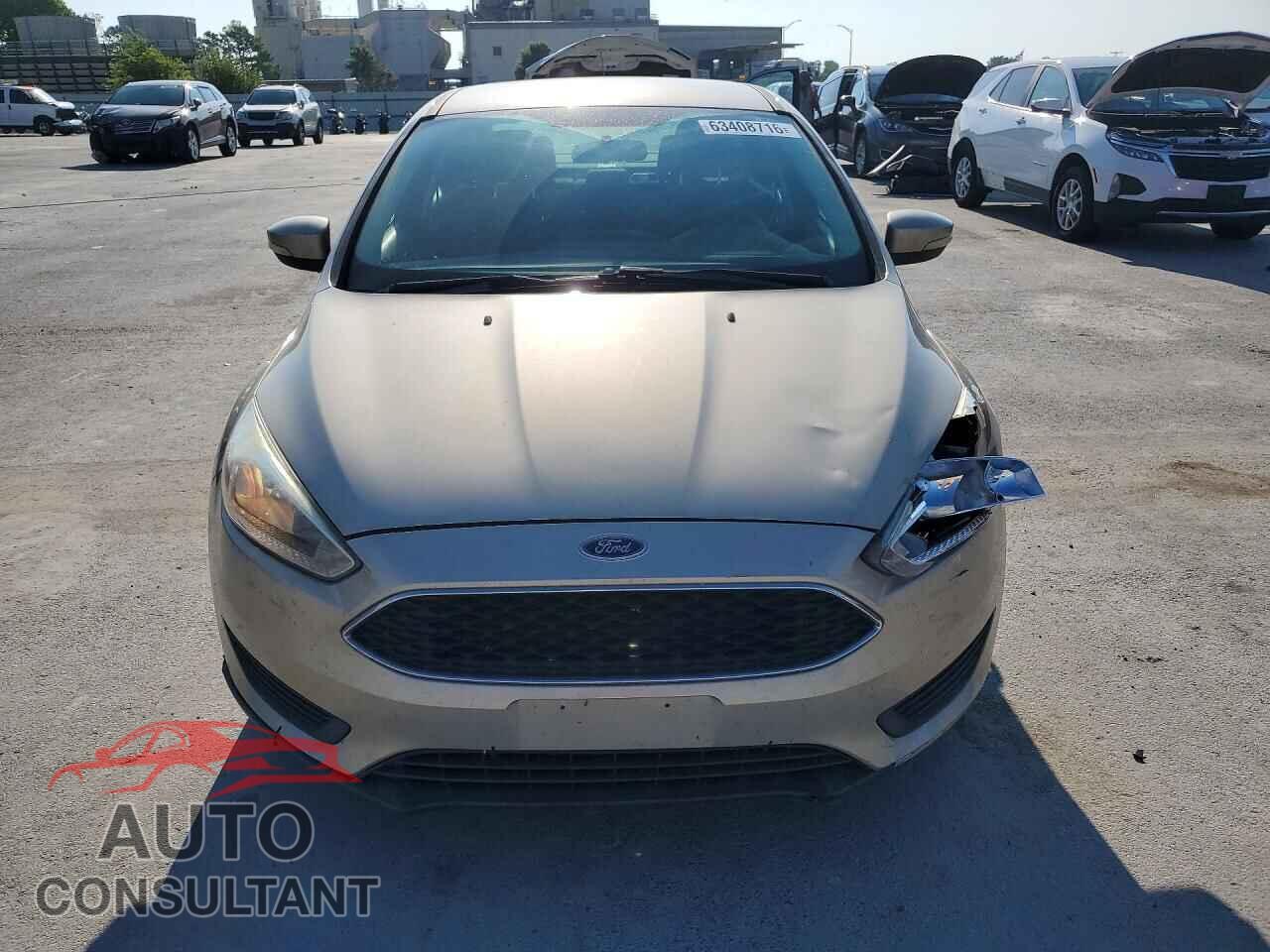FORD FOCUS 2017 - 1FADP3F26HL296844