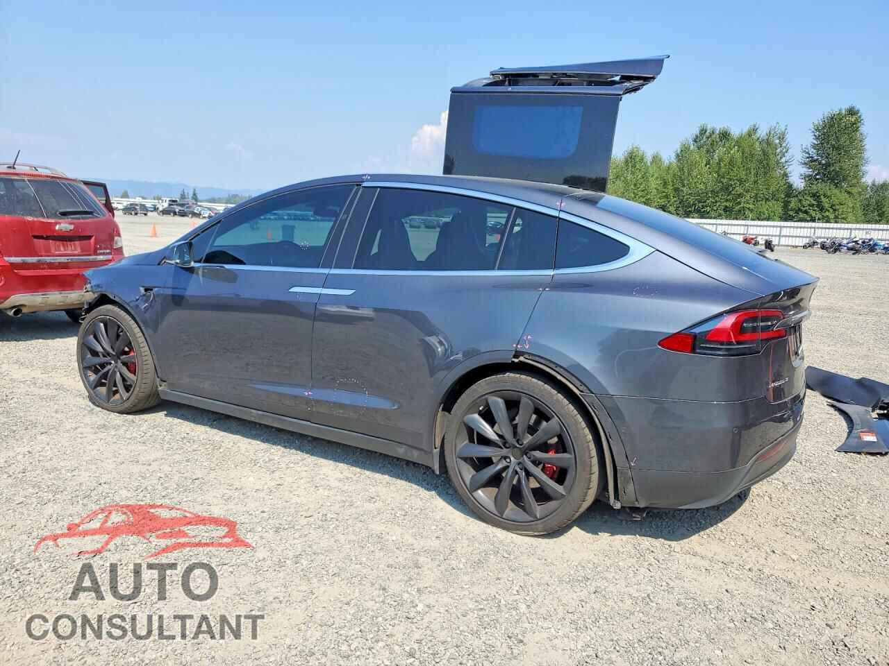 TESLA MODEL X 2017 - 5YJXCAE42HF041573