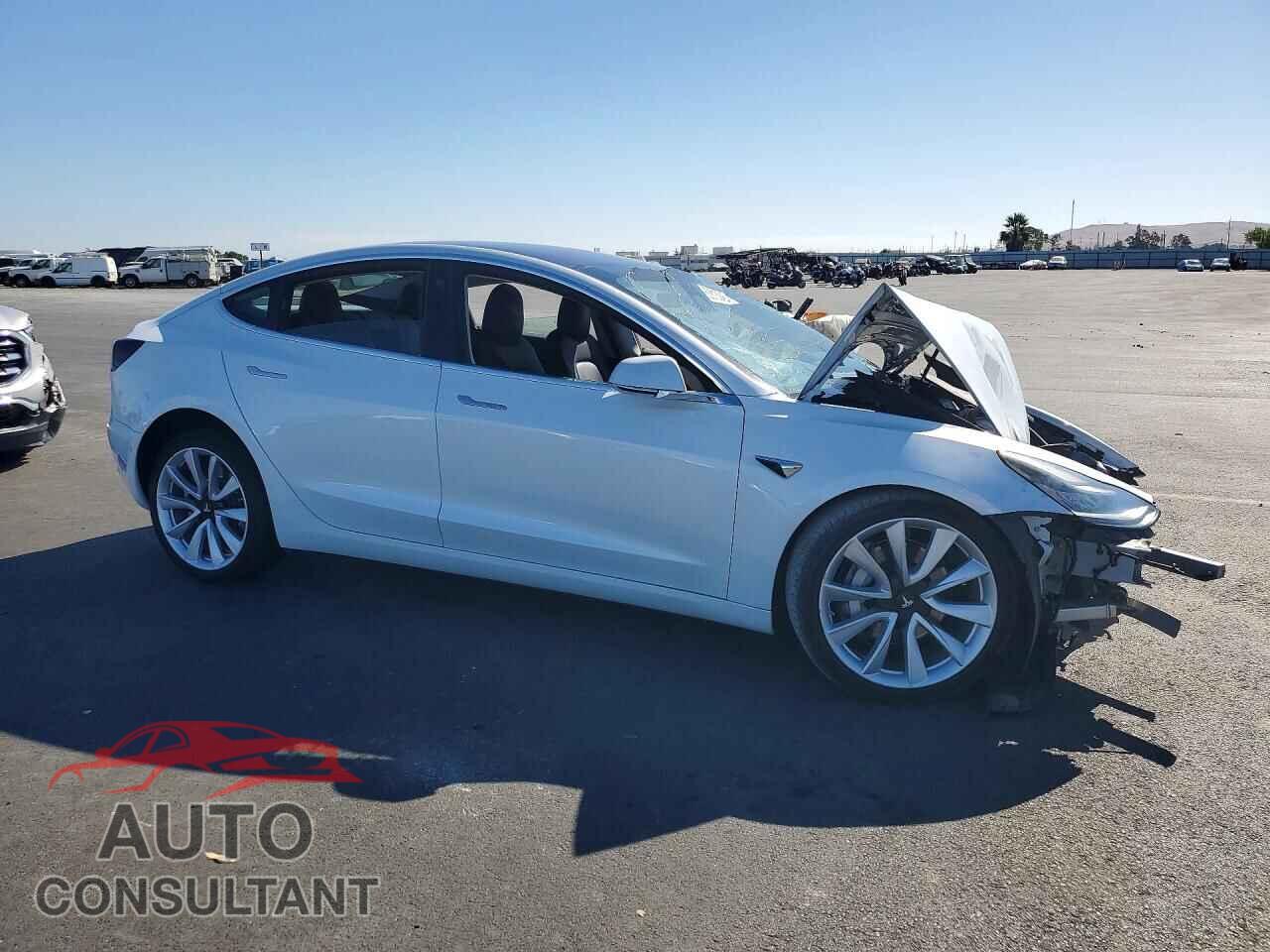 TESLA MODEL 3 2018 - 5YJ3E1EA2JF164780