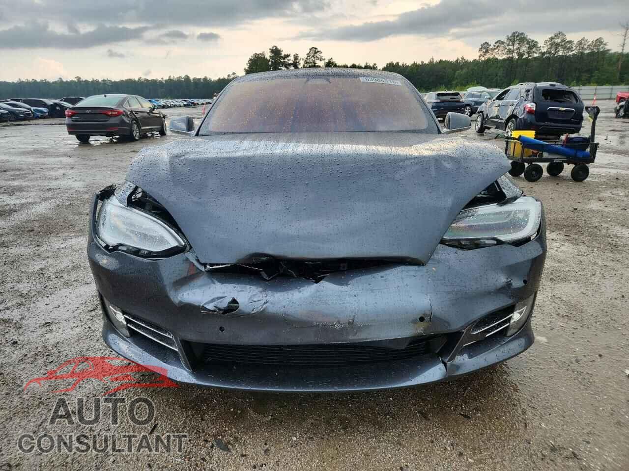 TESLA MODEL S 2018 - 5YJSA1E44JF243076