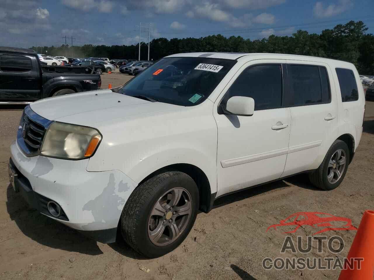 HONDA PILOT 2015 - 5FNYF3H31FB007857