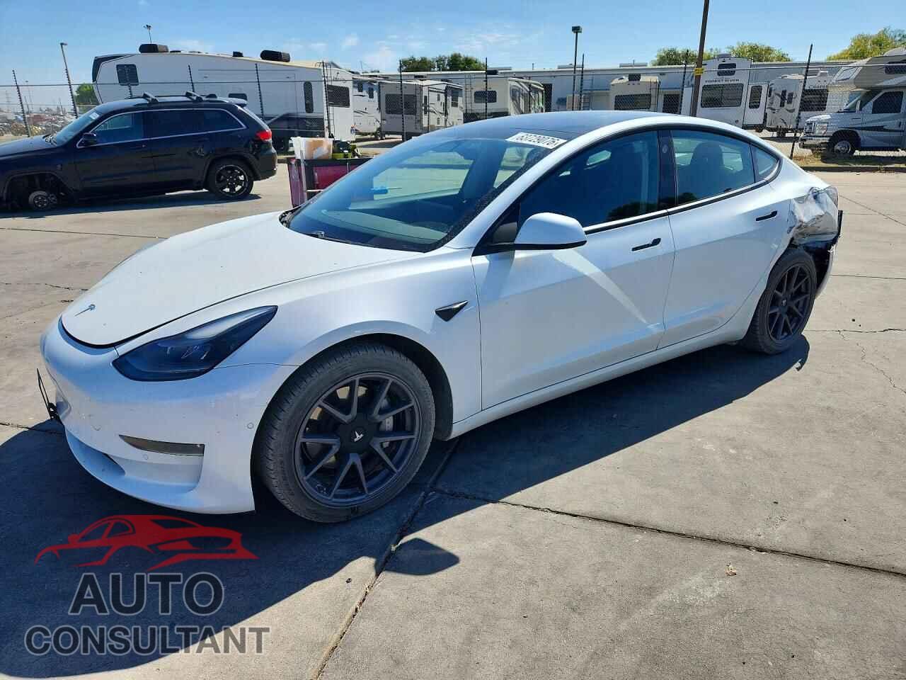 TESLA MODEL 3 2021 - 5YJ3E1EB3MF938094