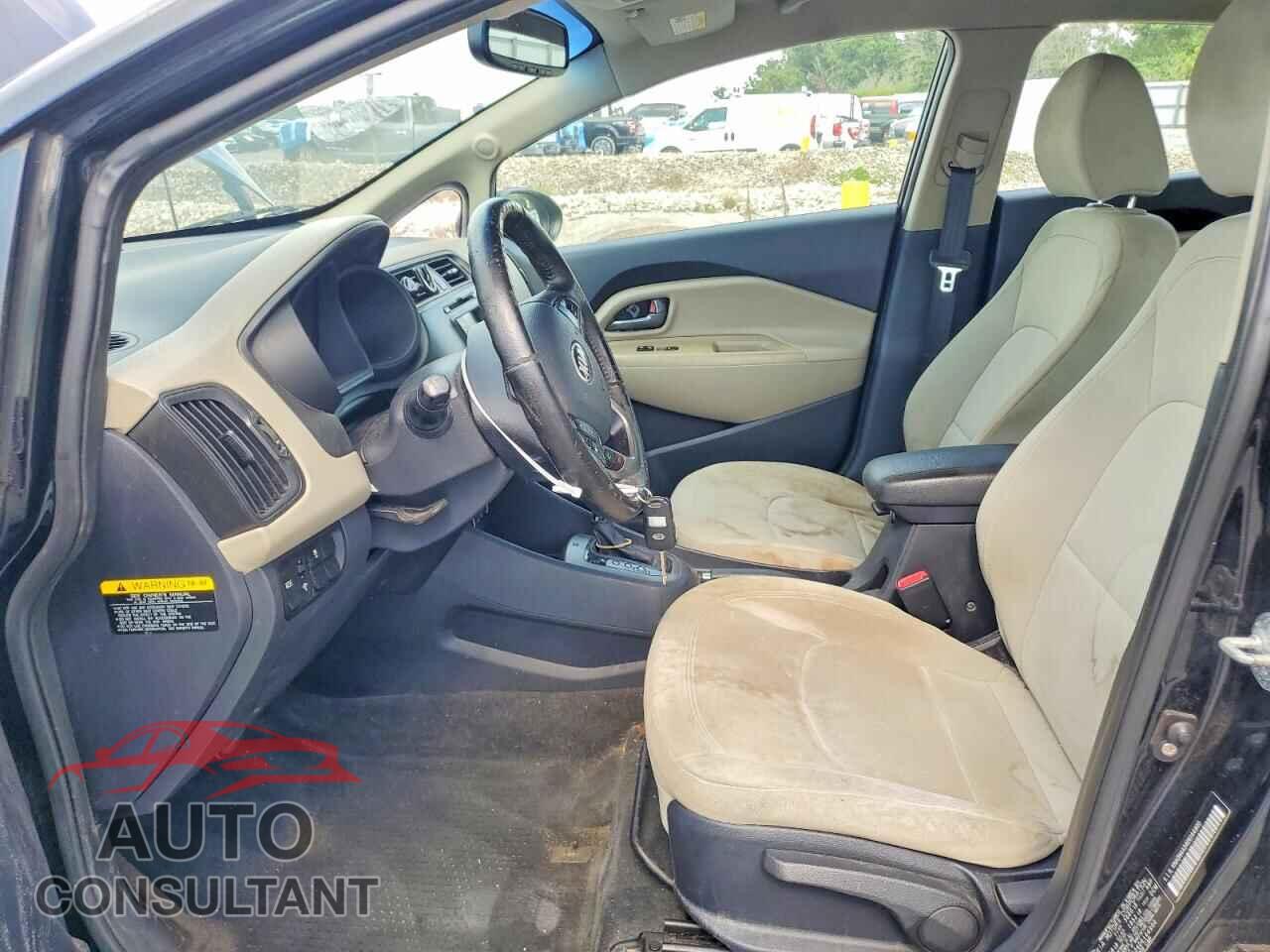 KIA RIO 2013 - KNADN4A34D6144900