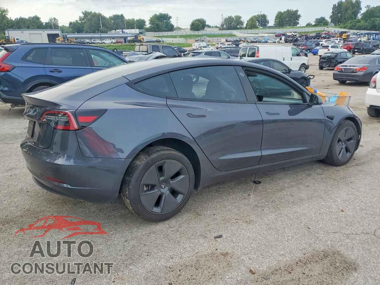 TESLA MODEL 3 2023 - 5YJ3E1EA8PF624937