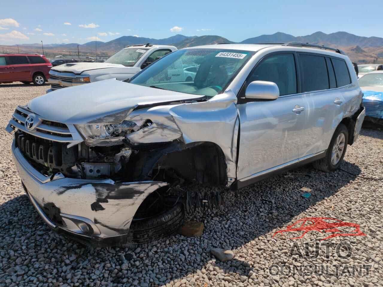 TOYOTA HIGHLANDER 2011 - 5TDBK3EH6BS042546