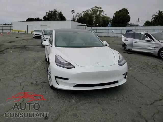 TESLA MODEL 3 2018 - 5YJ3E1EA2JF155898