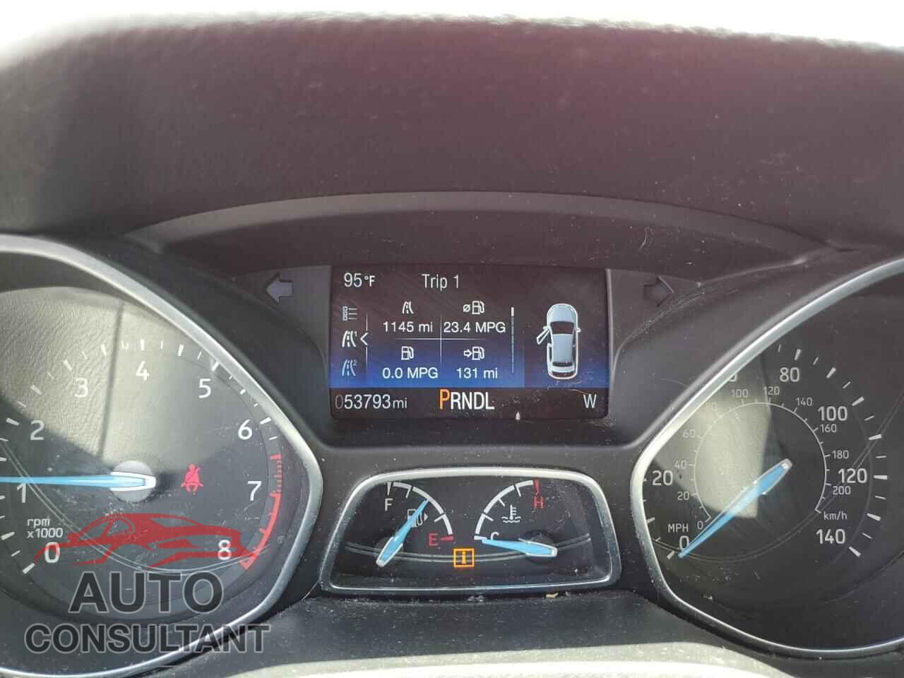FORD FOCUS 2017 - 1FADP3F23HL312594