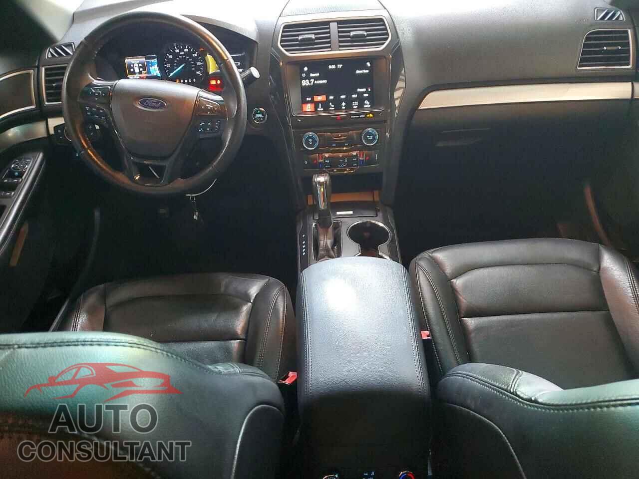 FORD EXPLORER 2017 - 1FM5K8D86HGA56893