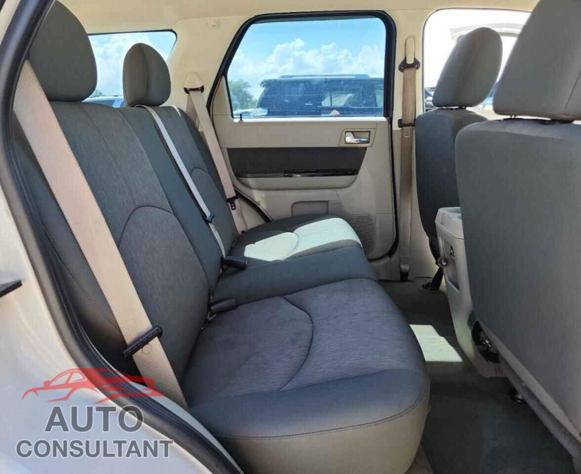 MAZDA TRIBUTE 2011 - 4F2CY0C78BKM07277