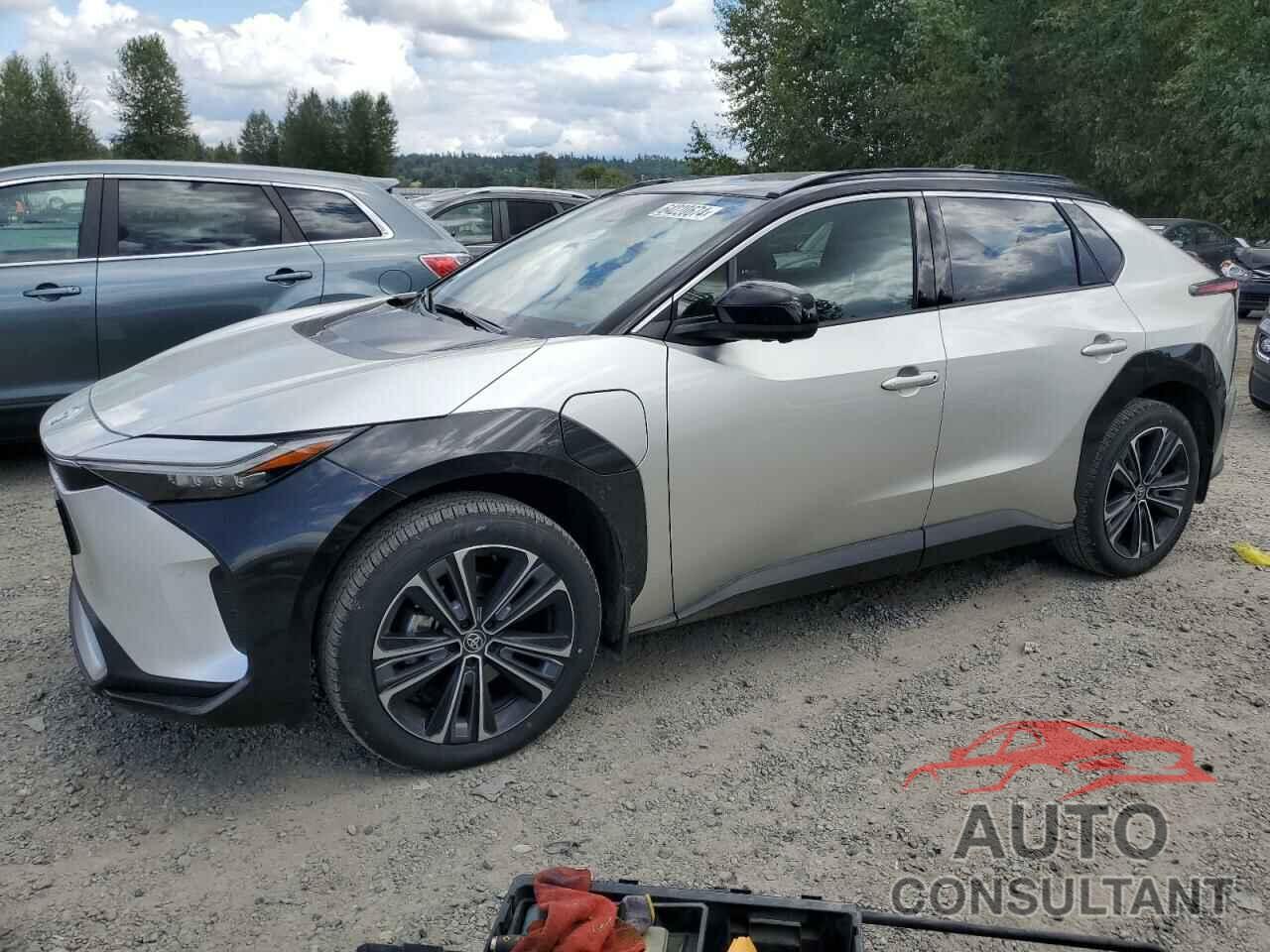 TOYOTA BZ4X XLE 2023 - JTMABACA1PA040102