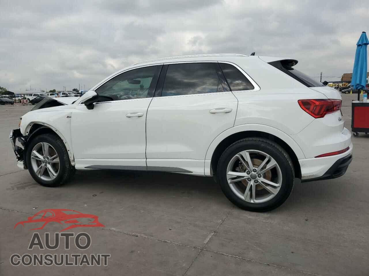 AUDI Q3 2020 - WA1DECF39L1010041
