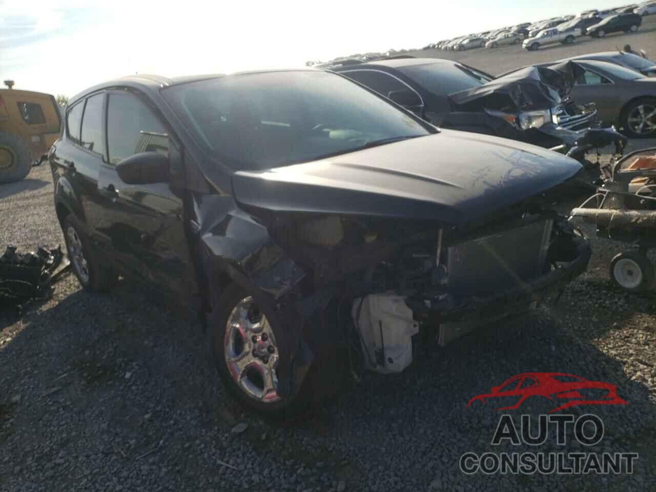 FORD ESCAPE 2017 - 1FMCU0F73HUC75867