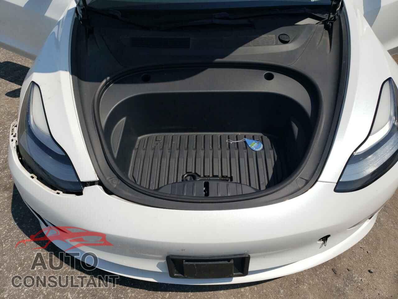 TESLA MODEL 3 2021 - 5YJ3E1EA2MF851844