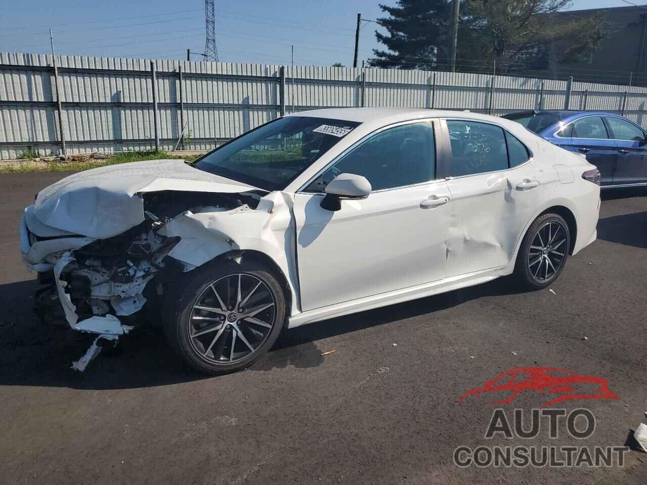 TOYOTA CAMRY 2023 - 4T1G11AK8PU151748